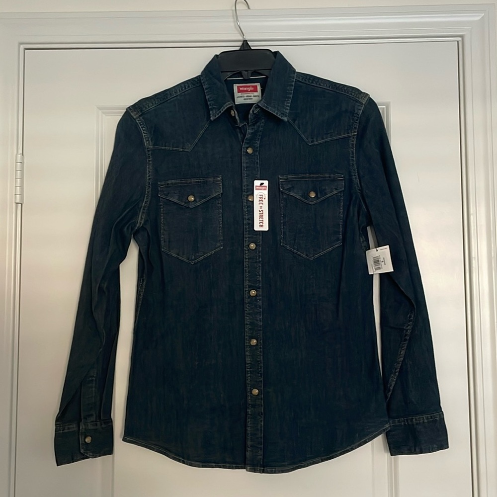 Wrangler Men’s Stretch Denim Shirt
